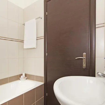 Greby5 * Protaras