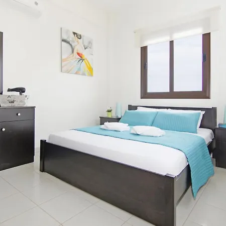 Greby5 Villa Protaras